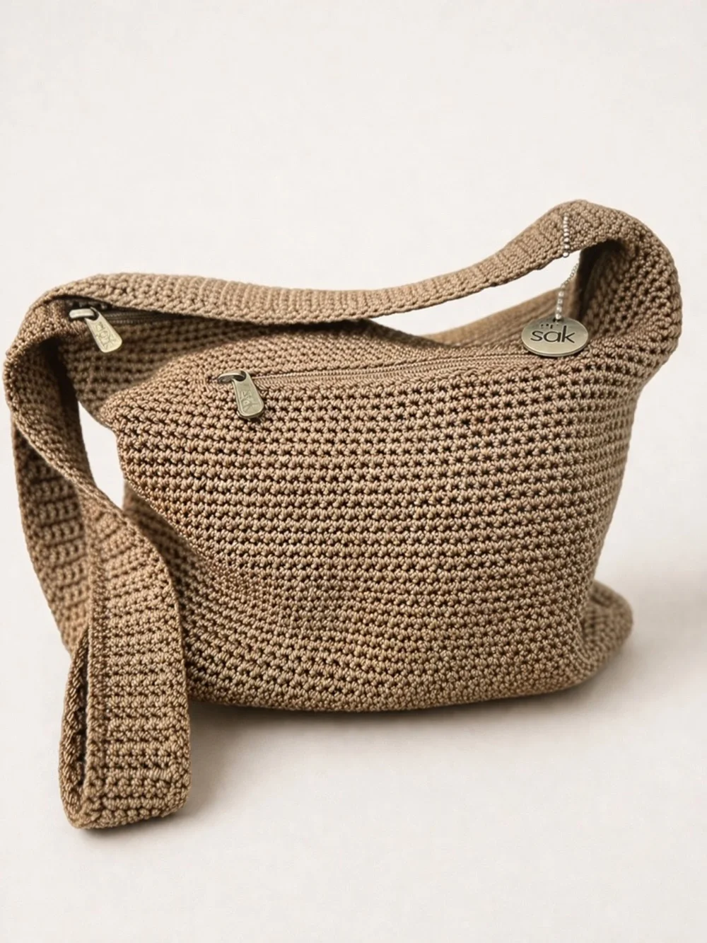 The Sak Crochet Knit Shoulder Bag Brown Boho Hobo Zip Closure